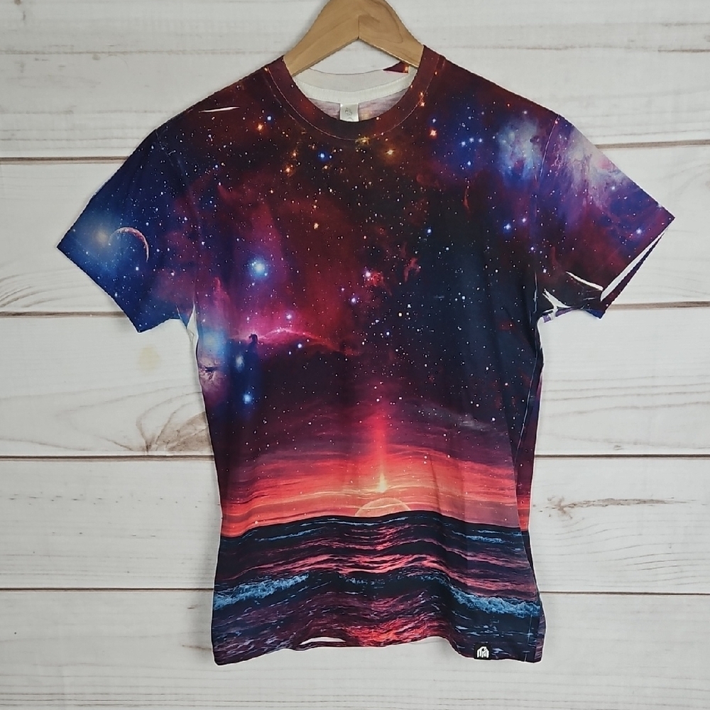 Into The AM Cosmic Nebula Space Galaxy Print Short Sleeve Tee - Small